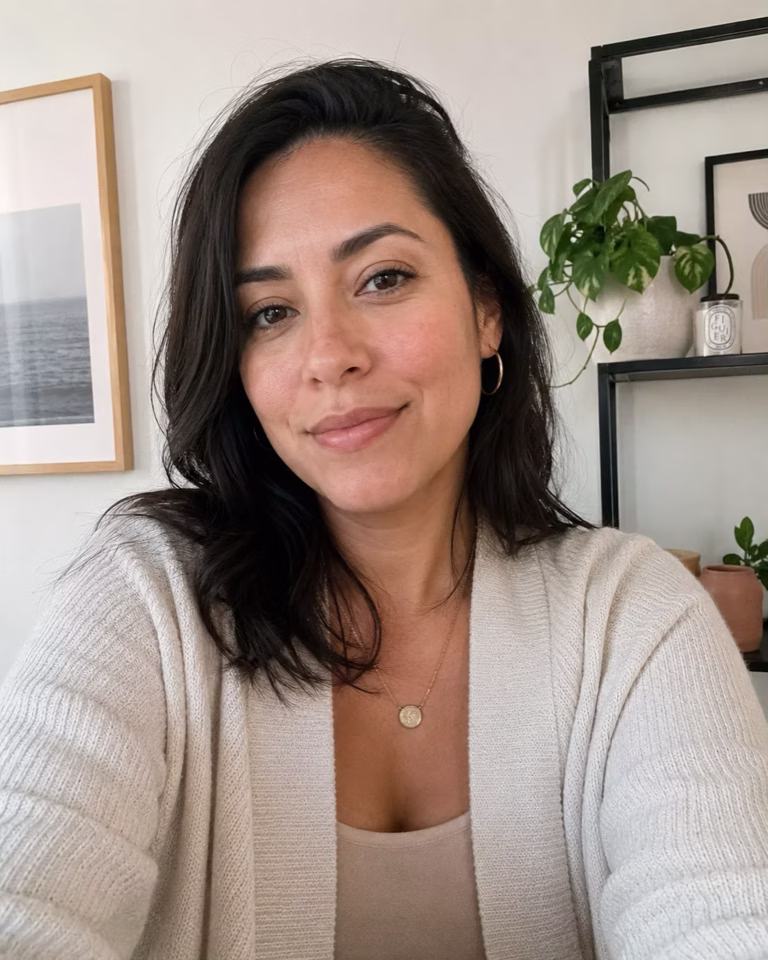 Abigail Reyes, Sexual wellness writer & product editor
